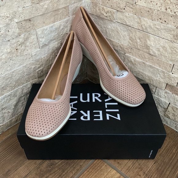 naturalizer betina 2